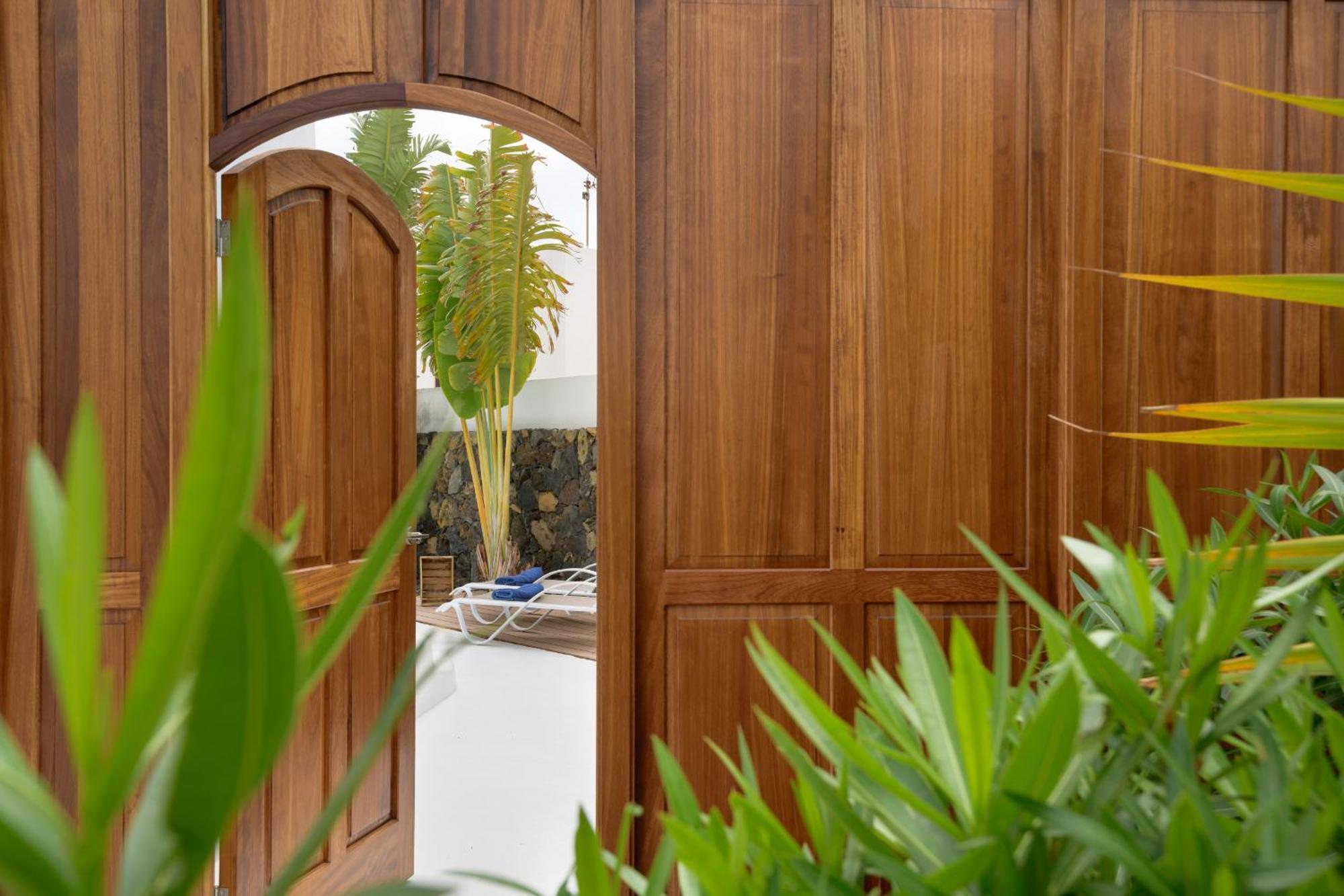 Aquablanca Suite Love Deluxe En Punta Mujeres Exterior foto